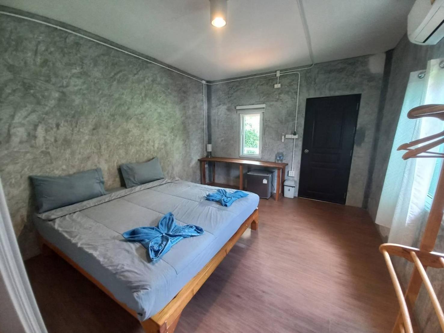Pd Guesthouse Ko Kut Eksteriør billede